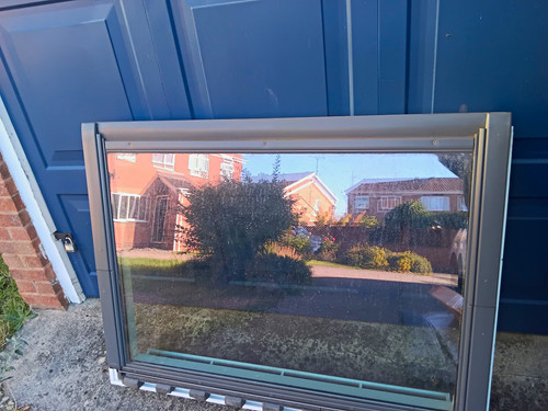 Used velux ggl uk04 centre - used,